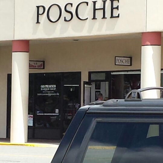 Posche Boutique 1220 Hamburg Tpke