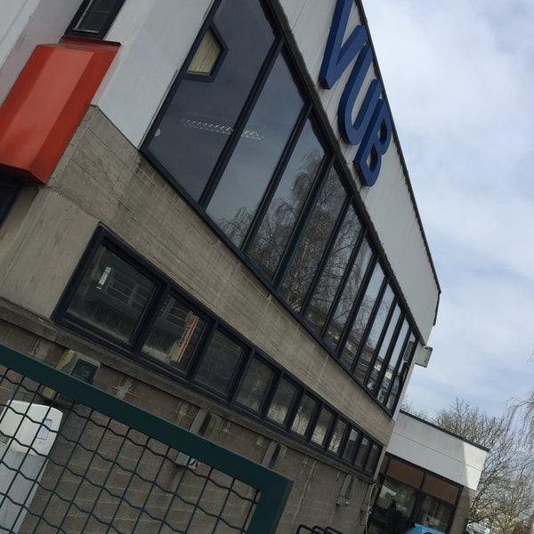 3/24/2017 tarihinde Frédéric D.ziyaretçi tarafından Vrije Universiteit Brussel - Brussels Humanities, Sciences &amp; Engineering Campus'de çekilen fotoğraf