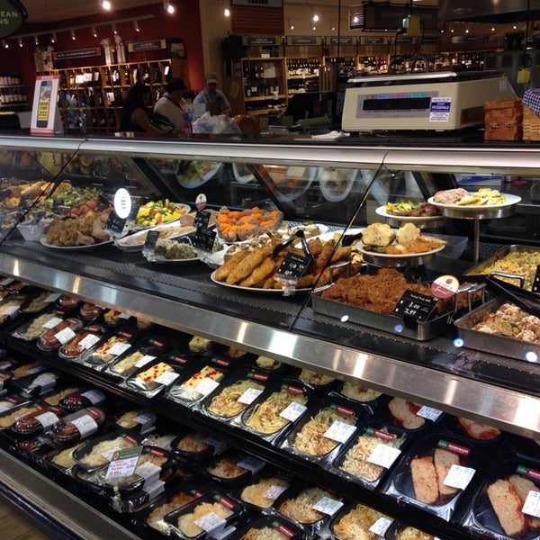 Heinen's Grocery Store Middleburg Heights'de Market