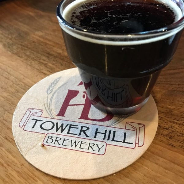 รูปภาพถ่ายที่ Tower Hill Brewery โดย Evan W. เมื่อ 1/21/2017