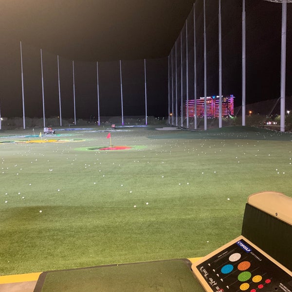 Das Foto wurde bei Topgolf von Vishal M. am 6/19/2022 aufgenommen