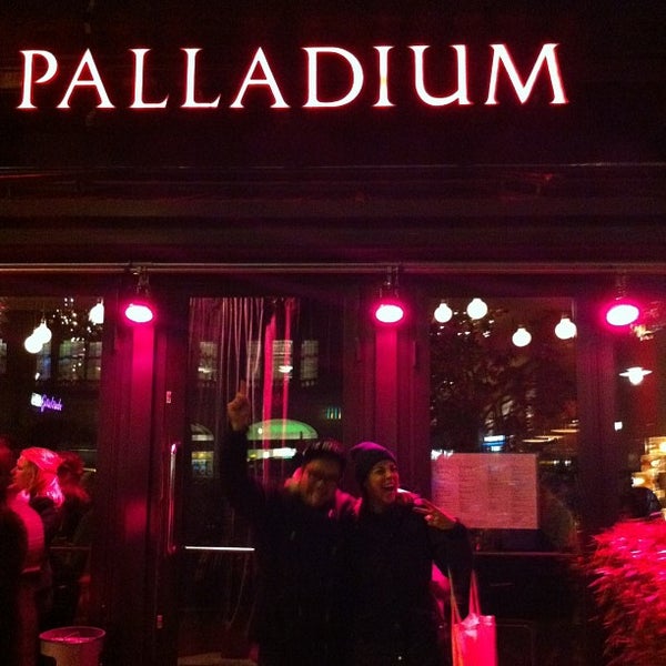 12/28/2012 tarihinde Nadya S.ziyaretçi tarafından Palladium'de çekilen fotoğraf