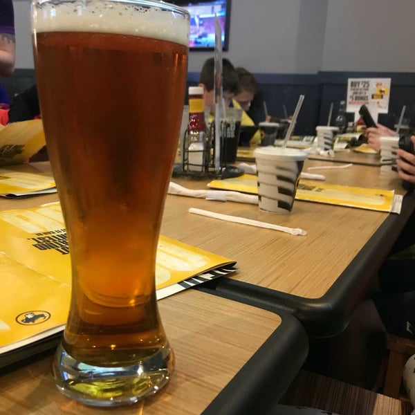 Buffalo Wild Wings Chicago Ridge, IL