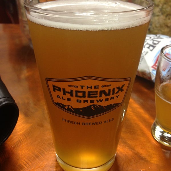 7/28/2013에 Keri R.님이 The Phoenix Ale Brewery에서 찍은 사진