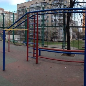 Воронцовский парк спортивная площадка