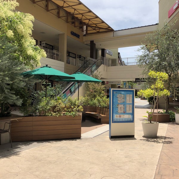 Photos At Coleman 三井アウトレットパーク倉敷 1 Tip From 115 Visitors