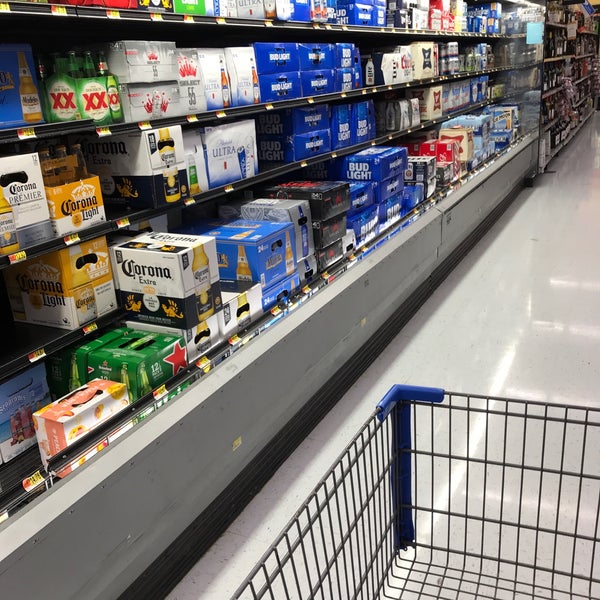 Walmart Supercenter - 4 tips from 331 visitors