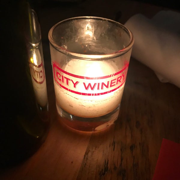 Das Foto wurde bei City Winery von Brad C. am 12/16/2018 aufgenommen