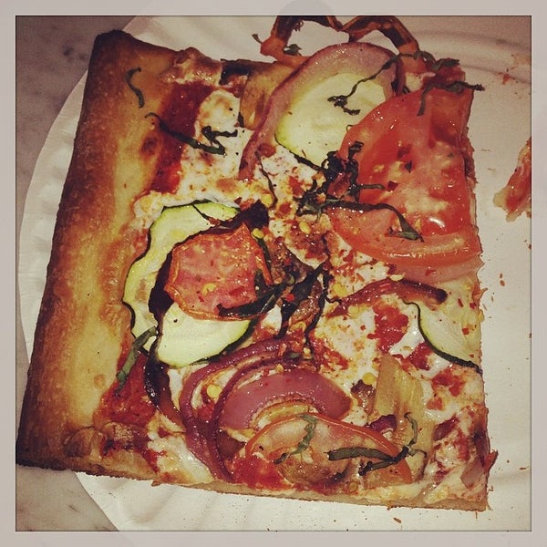 3/11/2014에 LADI C.님이 Merilu Pizza Al Metro에서 찍은 사진