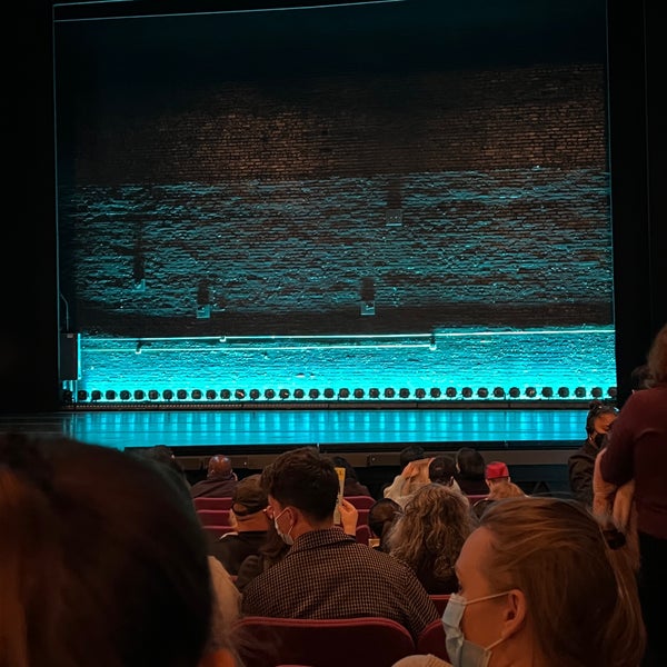 Photo taken at Broadhurst Theatre by M. G. S. on 10/28/2021