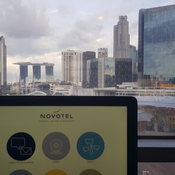 Foto tomada en Novotel Singapore Clarke Quay  por Freddy T. el 7/3/2018