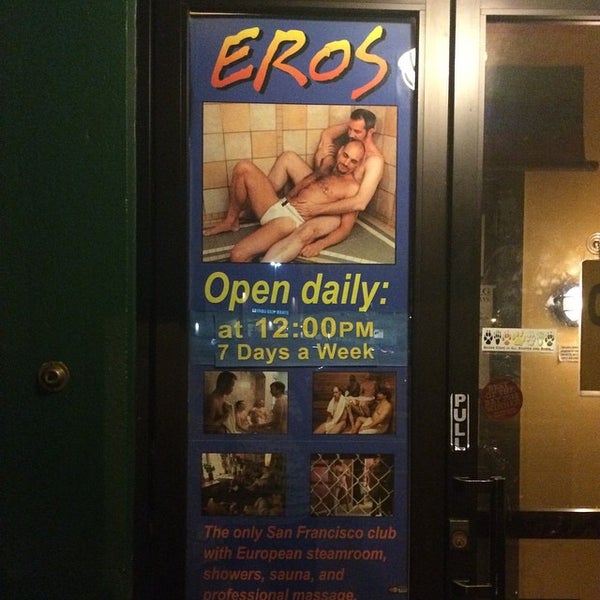 Photo prise au Eros Center for Safe Sex par Wen Z. le12/17/2014