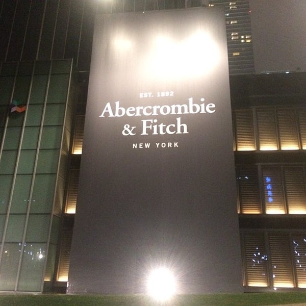 abercrombie corporate office