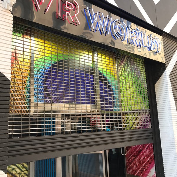 8/16/2017 tarihinde Leith S.ziyaretçi tarafından VR World NYC'de çekilen fotoğraf