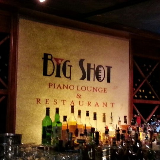 Photo taken at Big Shot Piano Lounge &amp; Restaurant by Nance on 11/22/2012