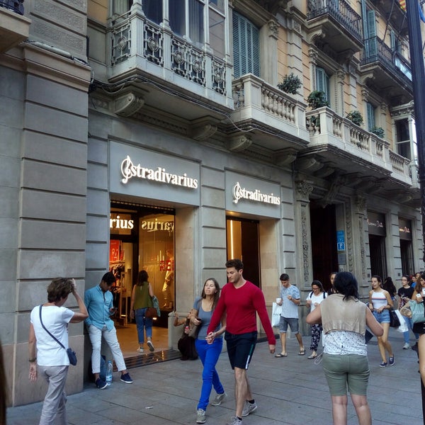 Stradivarius - Tienda mujeres en Barcelona
