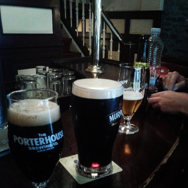 Photo taken at The Shamrock Inn - Irish Craft Beer Bar by pedrsn on 7/15/2013