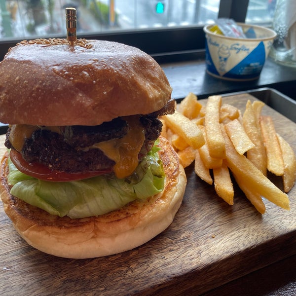 буржуй бургеры. Burger stand саратов. бургеры владикавказ. бургеры владикавказ. бургеры владикавказ.