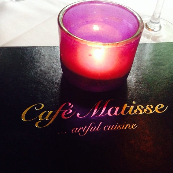 Photo taken at Cafe Matisse by جاآنآي D. on 5/25/2014