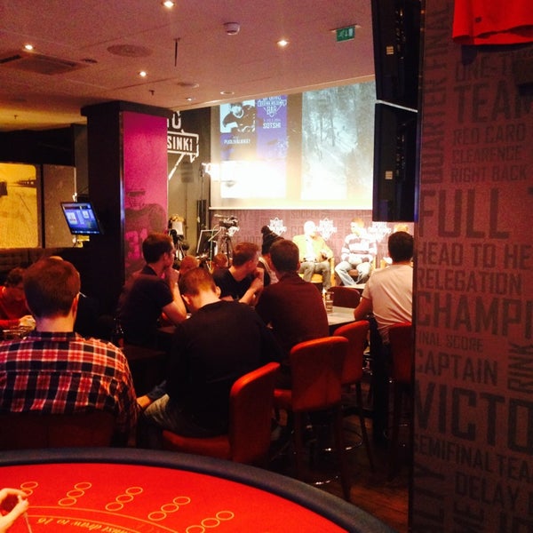 รูปภาพถ่ายที่ Sports Bar Casino Helsinki โดย Jere P. เมื่อ 2/19/2014