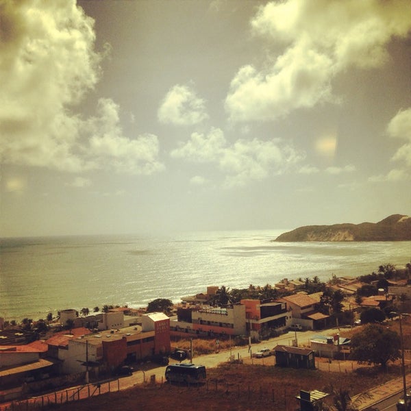 Photo taken at Holiday Inn Express Natal Ponta Negra by Caio R. on 11/11/2014
