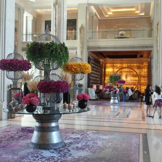 Siam Kempinski Hotel Bangkok Hotel