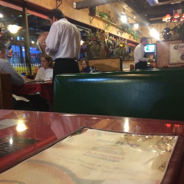 รูปภาพถ่ายที่ Don Pepe&#39;s Rancho Mexican Grill โดย Barbara เมื่อ 3/22/2014
