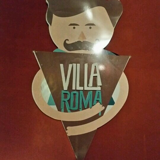 รูปภาพถ่ายที่ Villa Roma โดย Hilda R. เมื่อ 9/4/2016