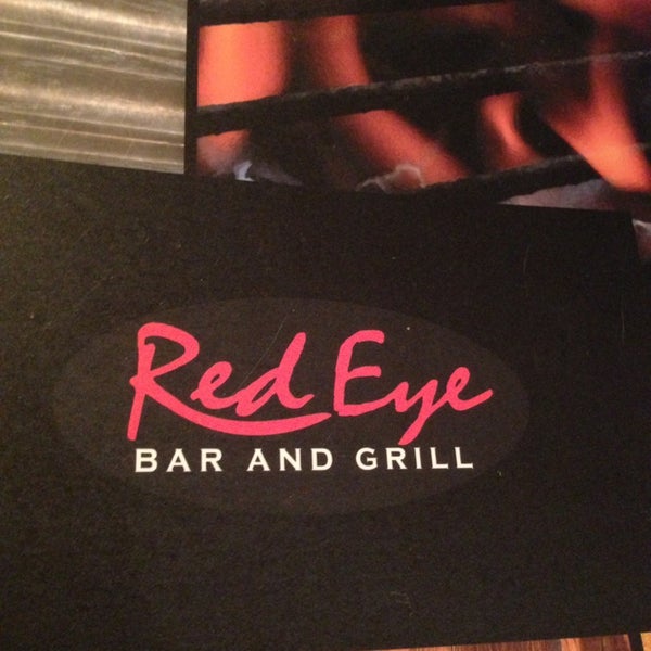 Foto tomada en Red Eye Bar And Grill  por Lenny F. el 12/23/2012