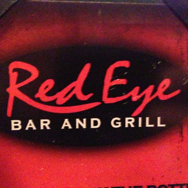 Foto tomada en Red Eye Bar And Grill  por Lenny F. el 3/11/2013