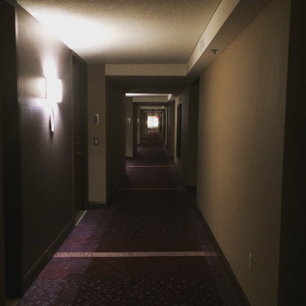 Снимок сделан в Colonnade Boston Hotel пользователем Ritesh P. 10/29/2015