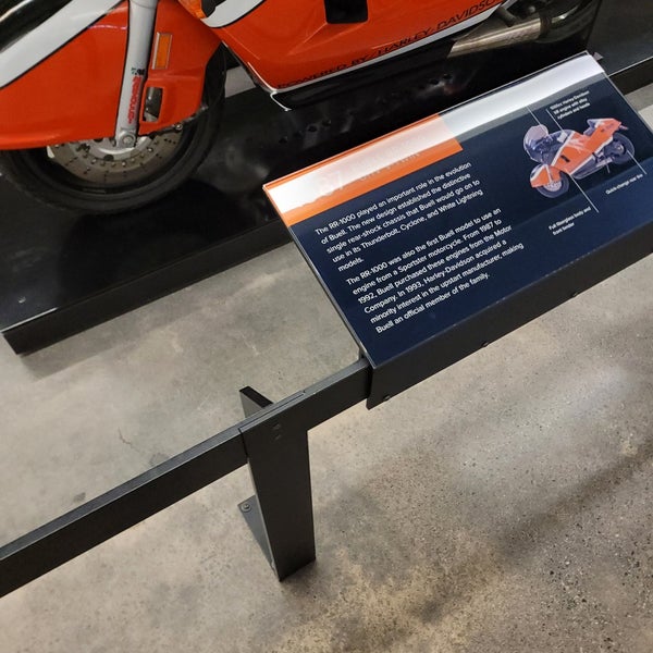 Снимок сделан в Harley-Davidson Museum пользователем Omar M. 8/5/2023