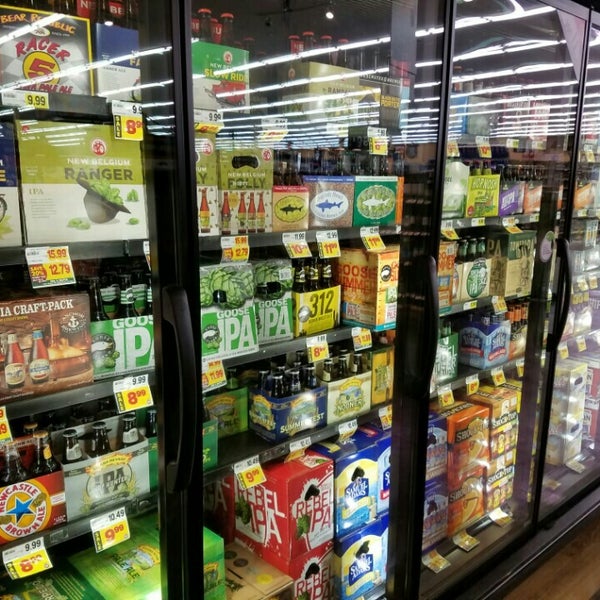 Photos at Stater Bros. Markets Grocery Store in Hesperia