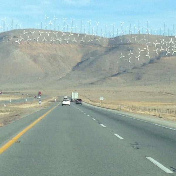 Tehachapi Pass Highway 58
