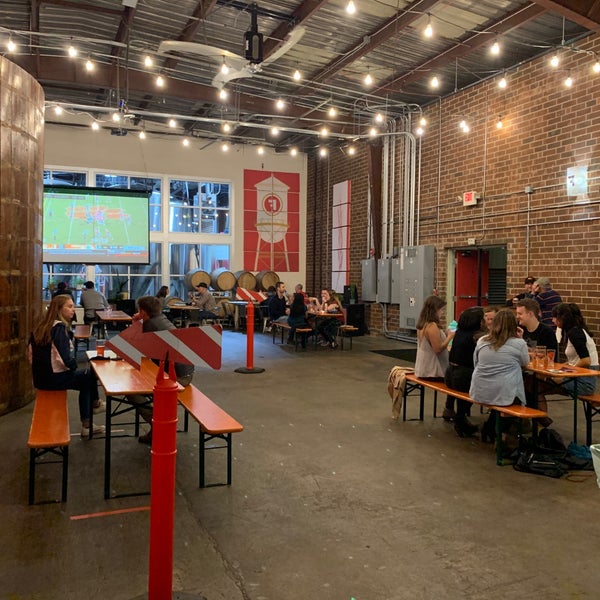 Photo taken at Fullsteam Brewery by Ismail F. on 10/11/2020