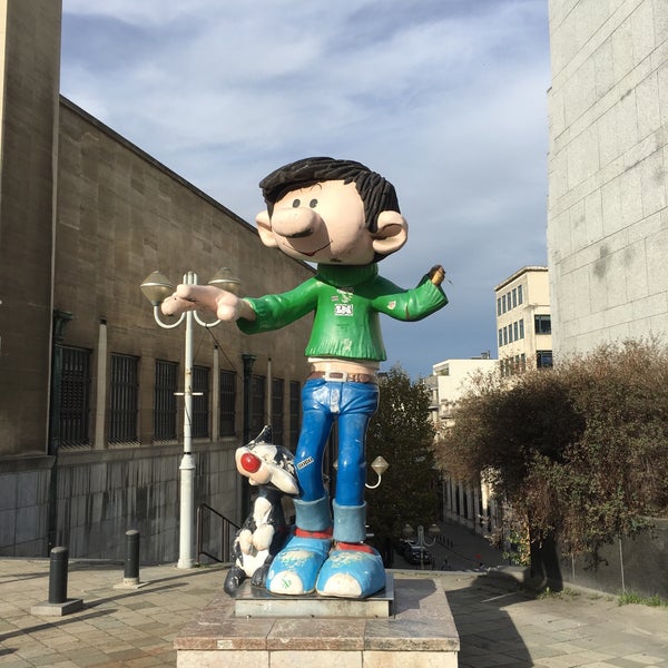 Gaston Lagaffe Guust Flater Now Closed Public Art In Martyrs