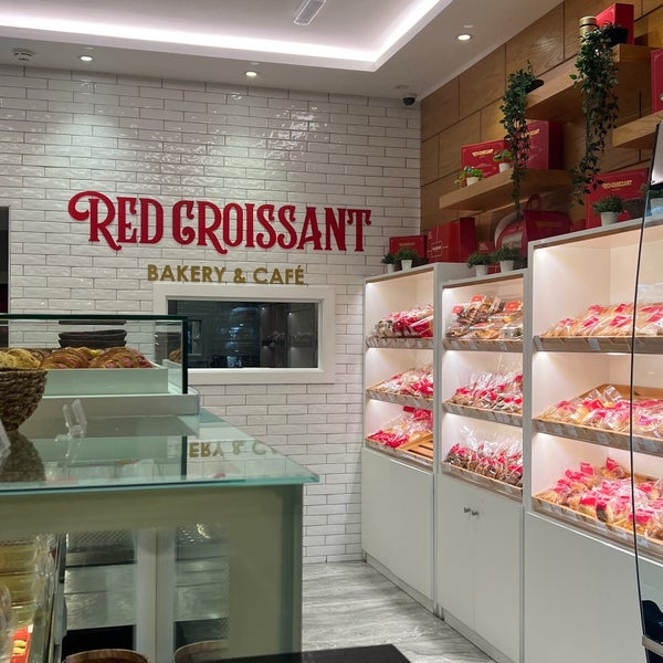 Red Croissant Bakery in Manama