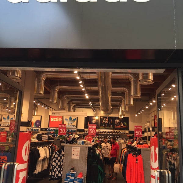Adidas clearance outlet sicilia