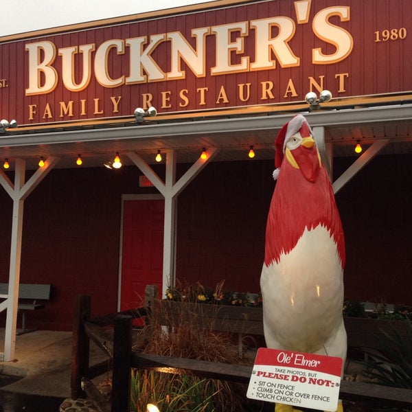 12/22/2013 tarihinde Candace G.ziyaretçi tarafından Buckner&#39;s Family Restaurant'de çekilen fotoğraf