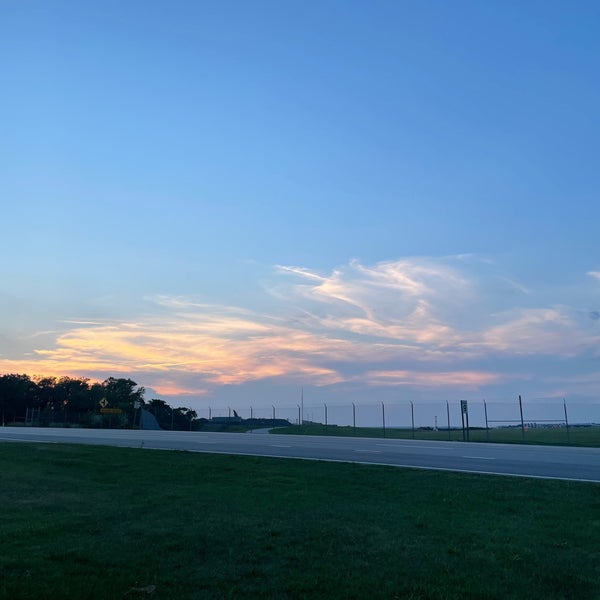 Thomas A. Dixon, Jr. Aircraft Observation Area Glen Burnie, MD