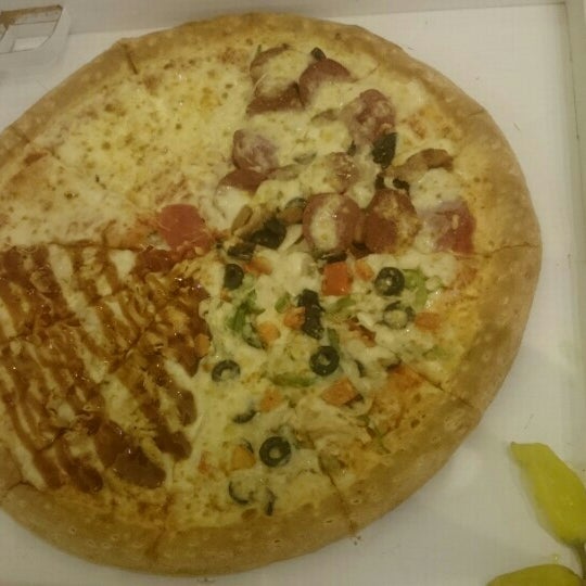 Papa John S Pizza Heliopolis Muḩafaz At Al Qahirah 7 Tips From 95 Visitors
