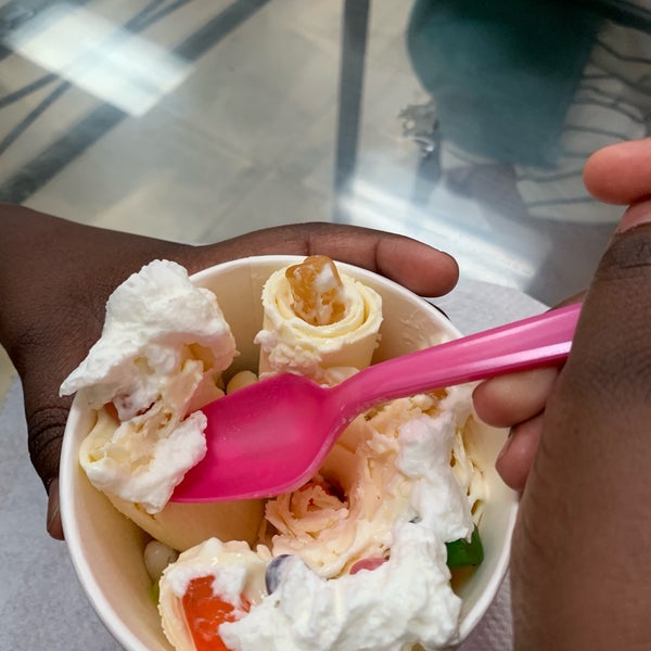 Photo taken at Mr. Cool Ice Cream by Corey A. on 3/13/2019