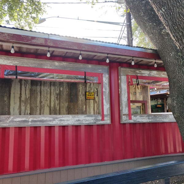 Photo taken at Rudy&#39;s Country Store &amp; Bar-B-Q by Roger on 9/8/2019