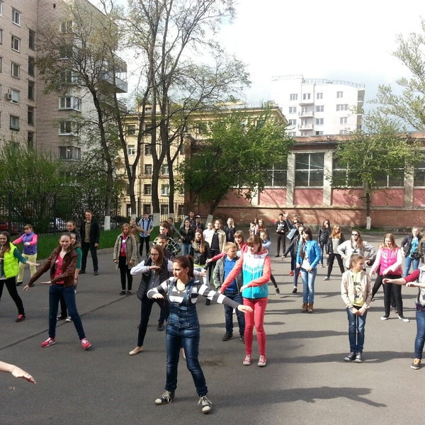 Красногвардеец детско юношеский центр санкт петербург. Красногвардеец детско юношеский центр санкт петербург. Дюц красногвардеец санкт петербург. Красногвардеец детско юношеский центр санкт петербург. Красногвардеец детско-юношеский центр санкт-петербург здание.