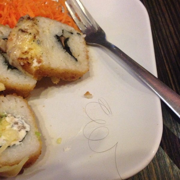 รูปภาพถ่ายที่ Emporio Sushi โดย Lu Boutique C. เมื่อ 2/24/2014