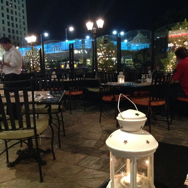 4/14/2014 tarihinde Myla L.ziyaretçi tarafından Cucina Mia Restaurant'de çekilen fotoğraf