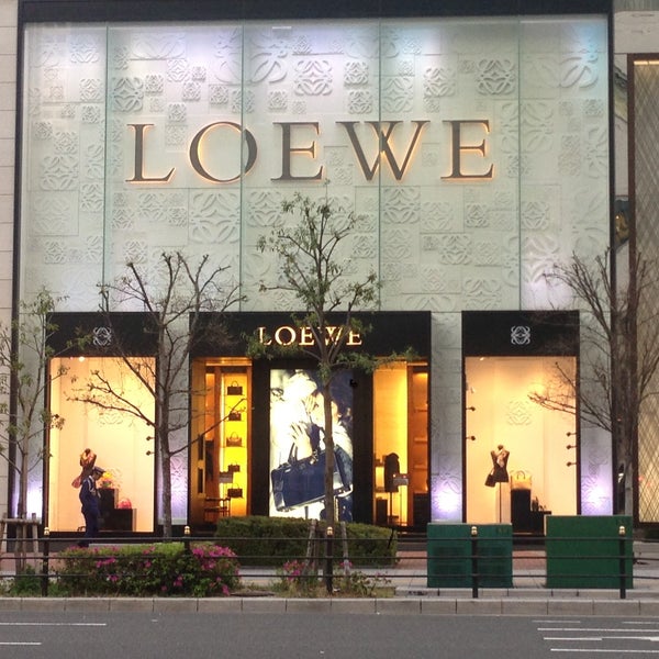 Foto Di Loewe ロエベ 大阪梅田直営店 Adesso Chiuso Boutique