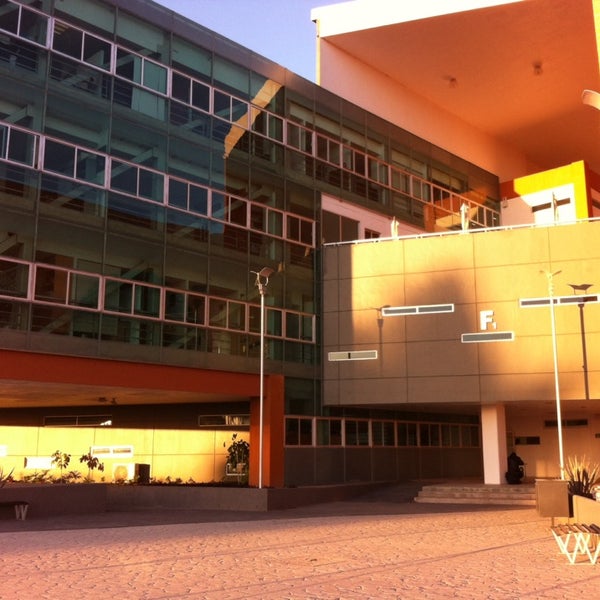 Fotos en Centro Universitario de Ciencias Sociales y Humanidades (CUCSH Belenes) 6 tips Fotos en Centro Universitario de Ciencias Sociales y Humanidades (CUCSH Belenes) 6 tips