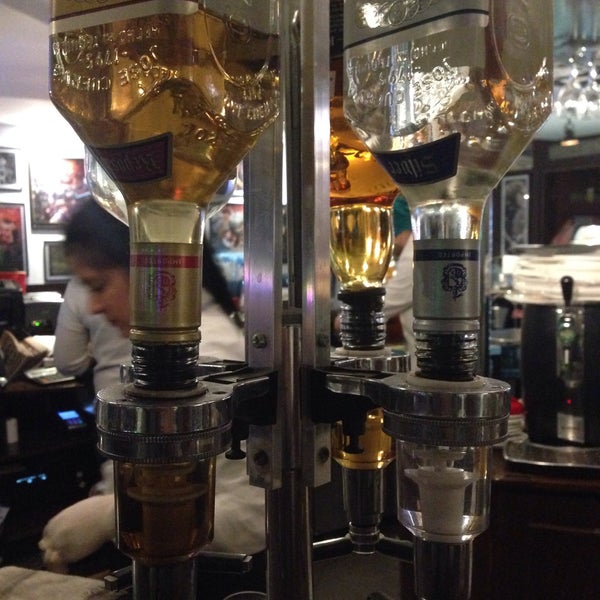 Way bar. Way bar. Way bar. Бар маршак воронеж. Пивбар на улице.