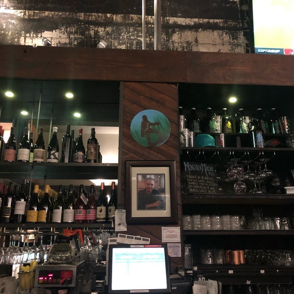 10/8/2019にJon Z.がNext Door Gastro Pubで撮った写真